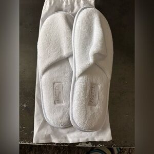 Unused Brand New St Regis By Frette 1860 Hotel Slippers